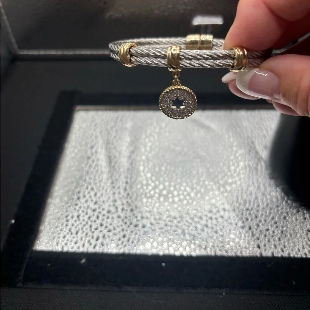 Elegant Silver and Gold Women's Bracelet With A Star 🌟